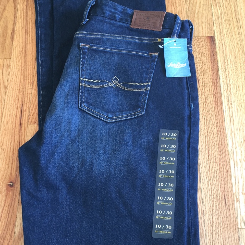 Lucky Brand jeans.  The sweet jean. - Picture 3 of 8